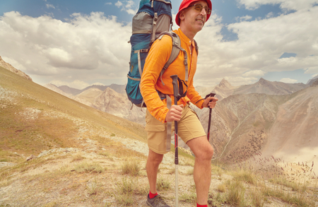 The Essential Guide to Binoculars for UK Hikers