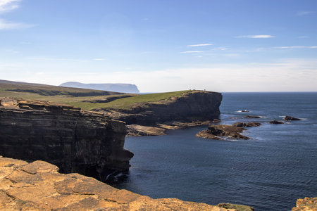 Discovering Scotland’s Breathtaking Coastal Walks: From The Fife Coastal Path to John o’ Groats