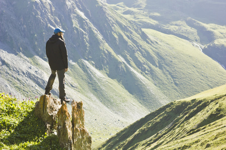 Exploring Hadrian’s Wall: Historical Walks by Season